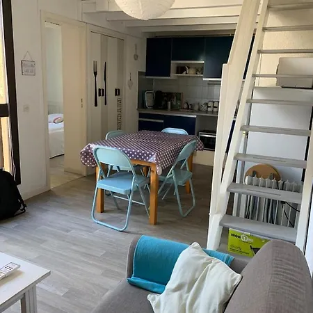 Apartment T2 Bis Terrasse Port *